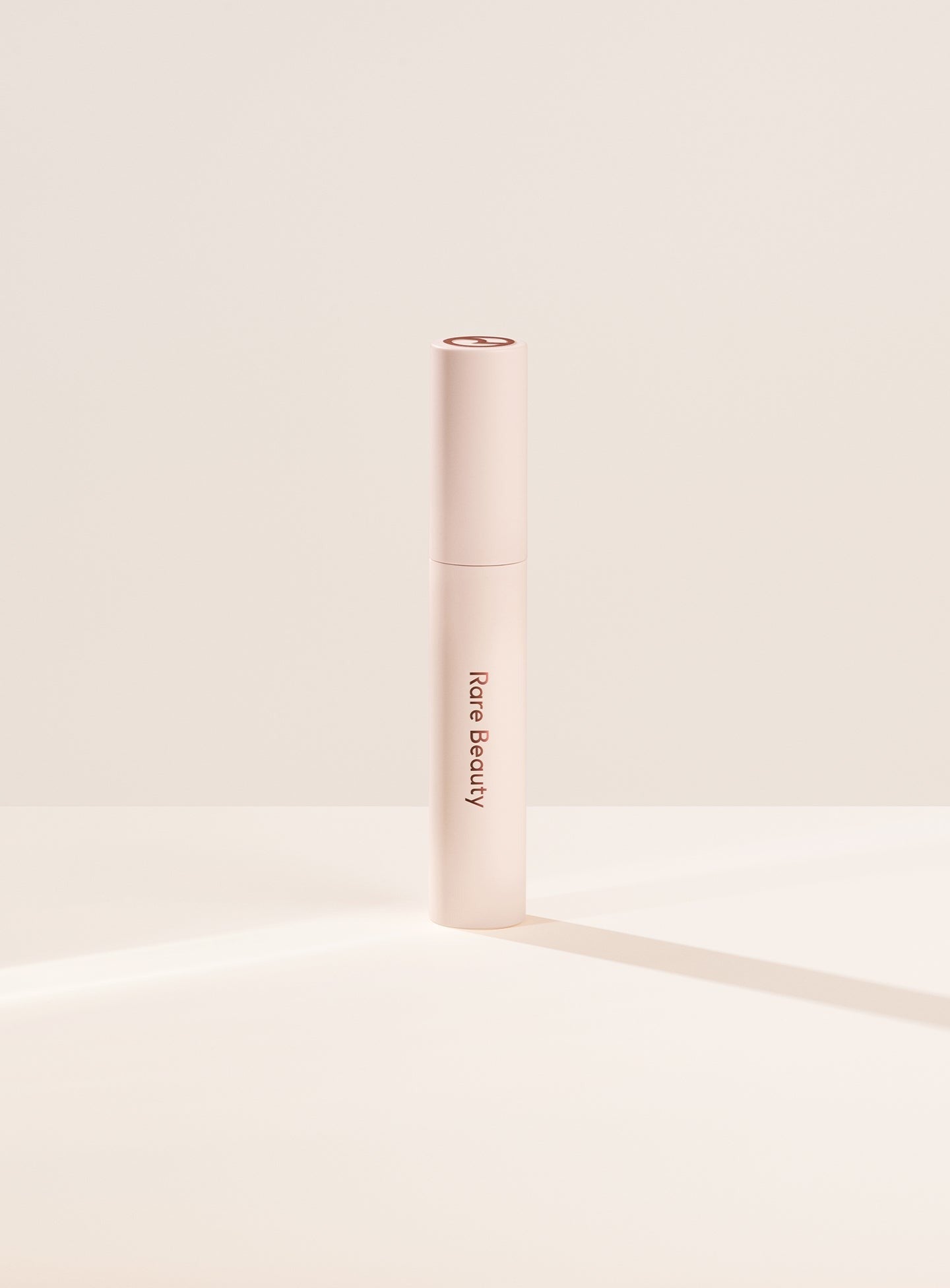 Perfect Strokes Universal Volumizing Mascara - Brown